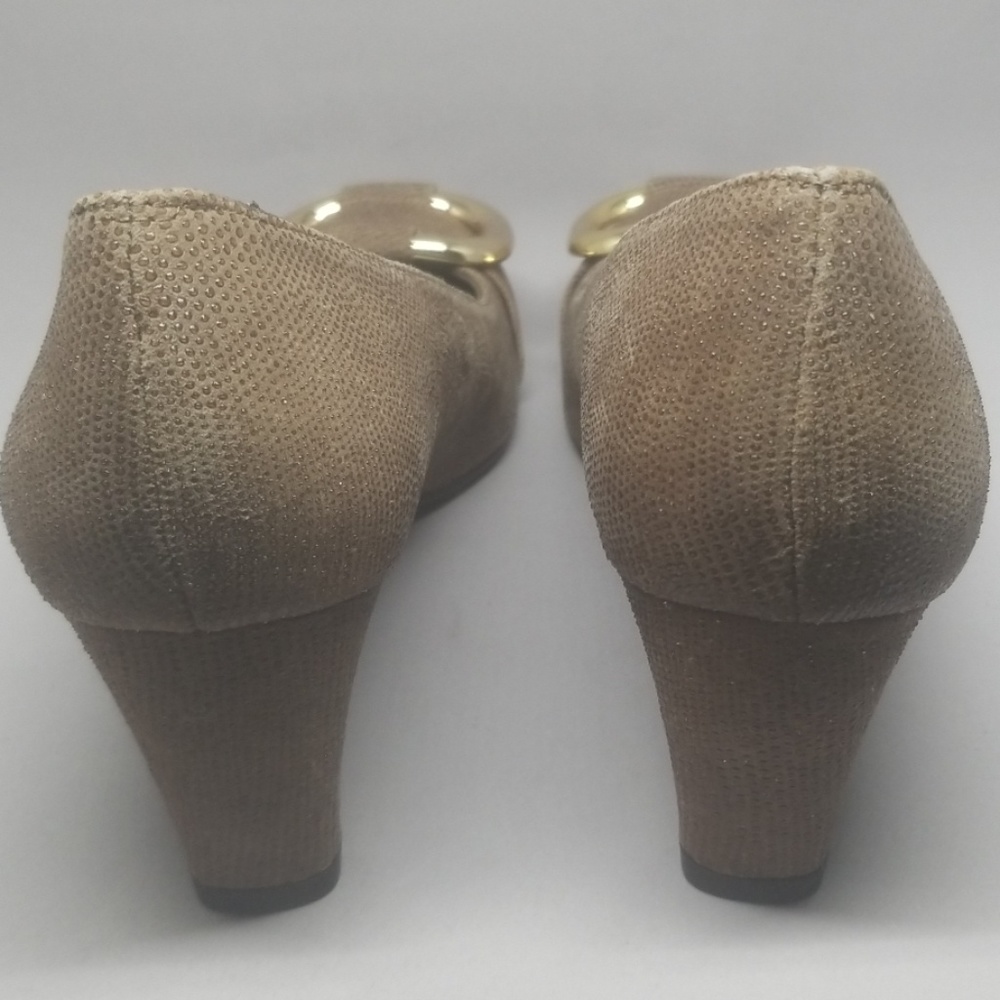 Stuart Weitzman Heel - Picture 4 of 4